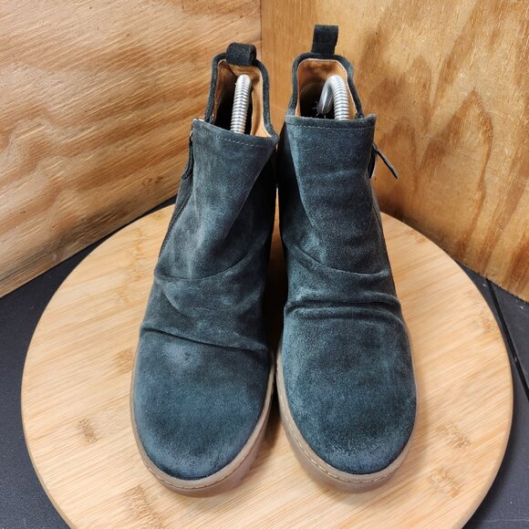 Sofft Shera Womens Green Suede Wedge Water Resistant Booties Boots Size 9.5 - Picture 3 of 10